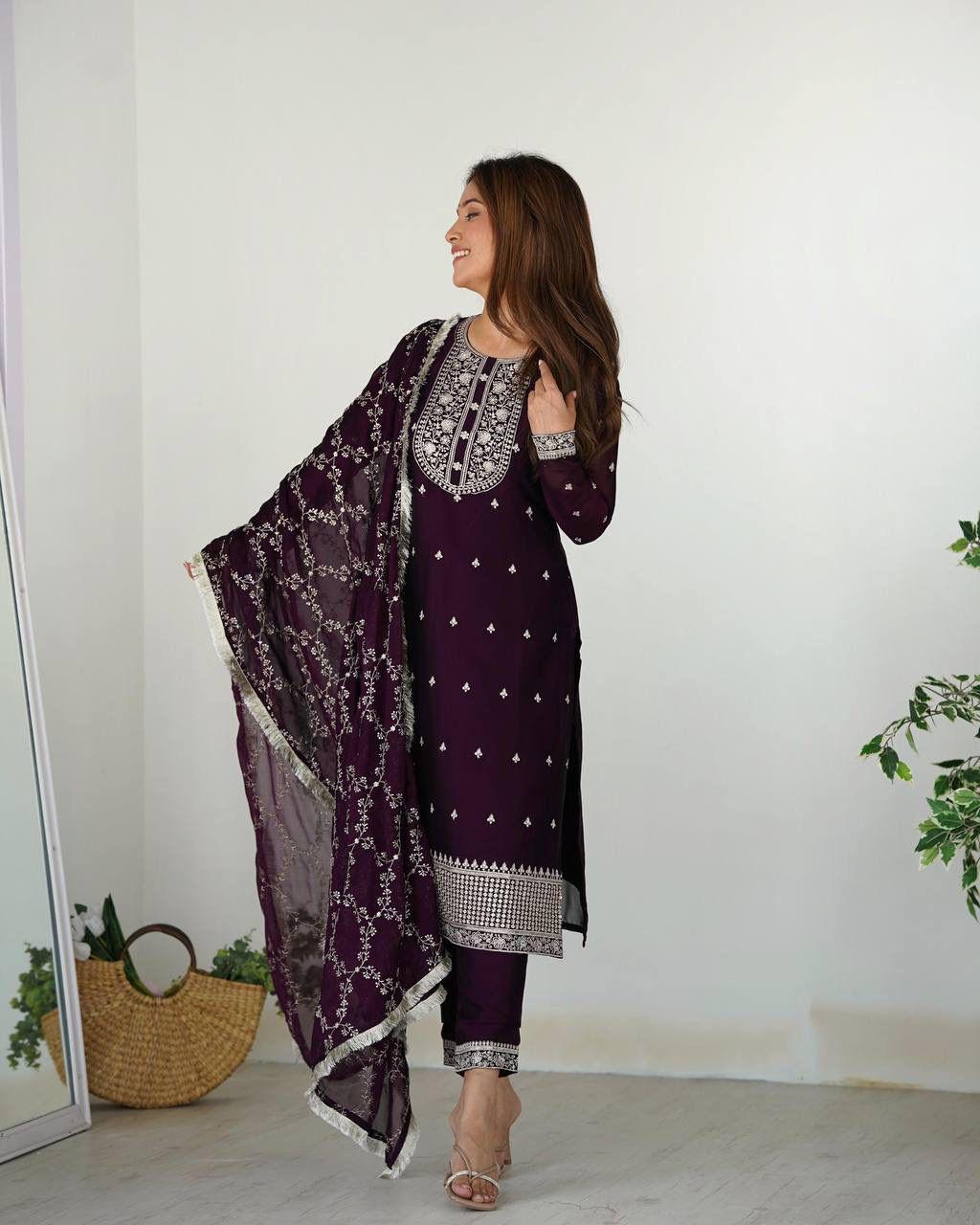 KURTA WITH DUPPTA SET