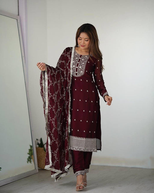 KURTA WITH DUPPTA SET